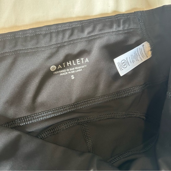 Athleta Black Cropped Leggings - Picture 2 of 2